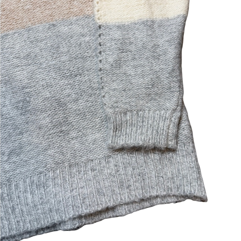 FATE Lalith Colorblock Sweater Size Large - Picture 5 of 9